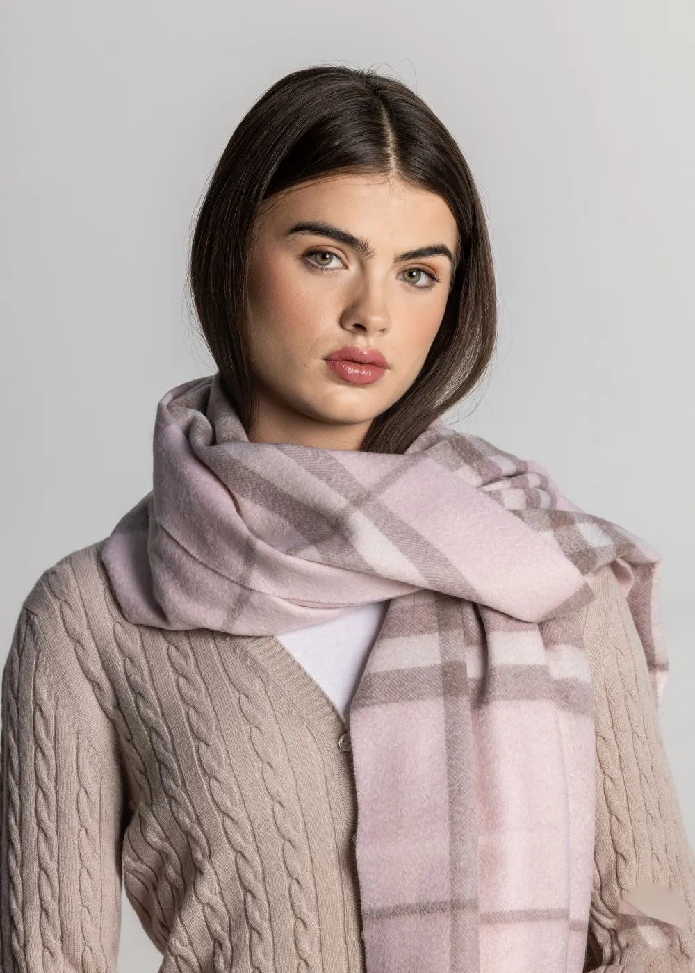 100% Cashmere Shawl - Thomson Pink