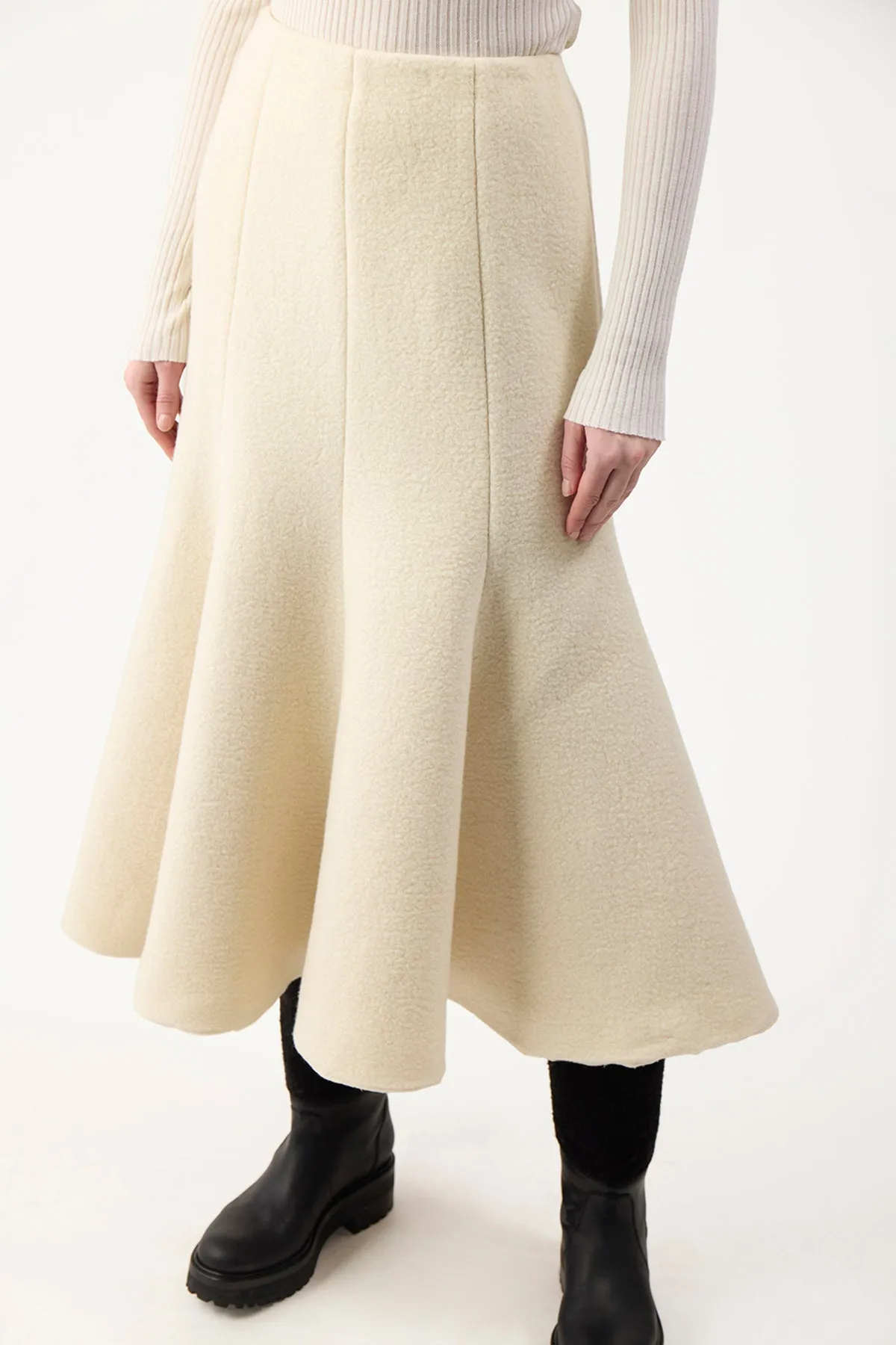 Amy Skirt in Ivory Double-Face Recycled Cashmere Felt