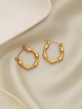 Celine Hoops