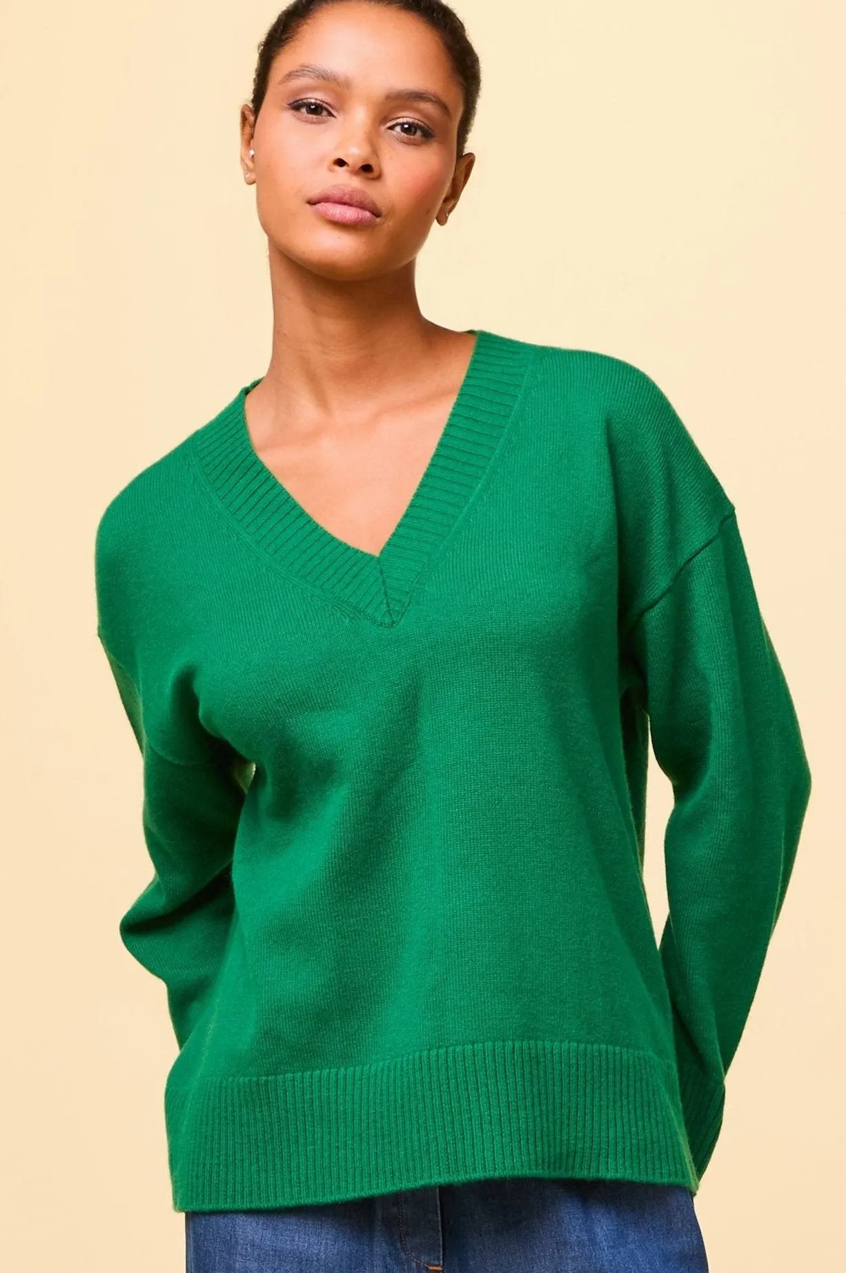 Merino Wool Relaxed V Neck Jumper | Fern