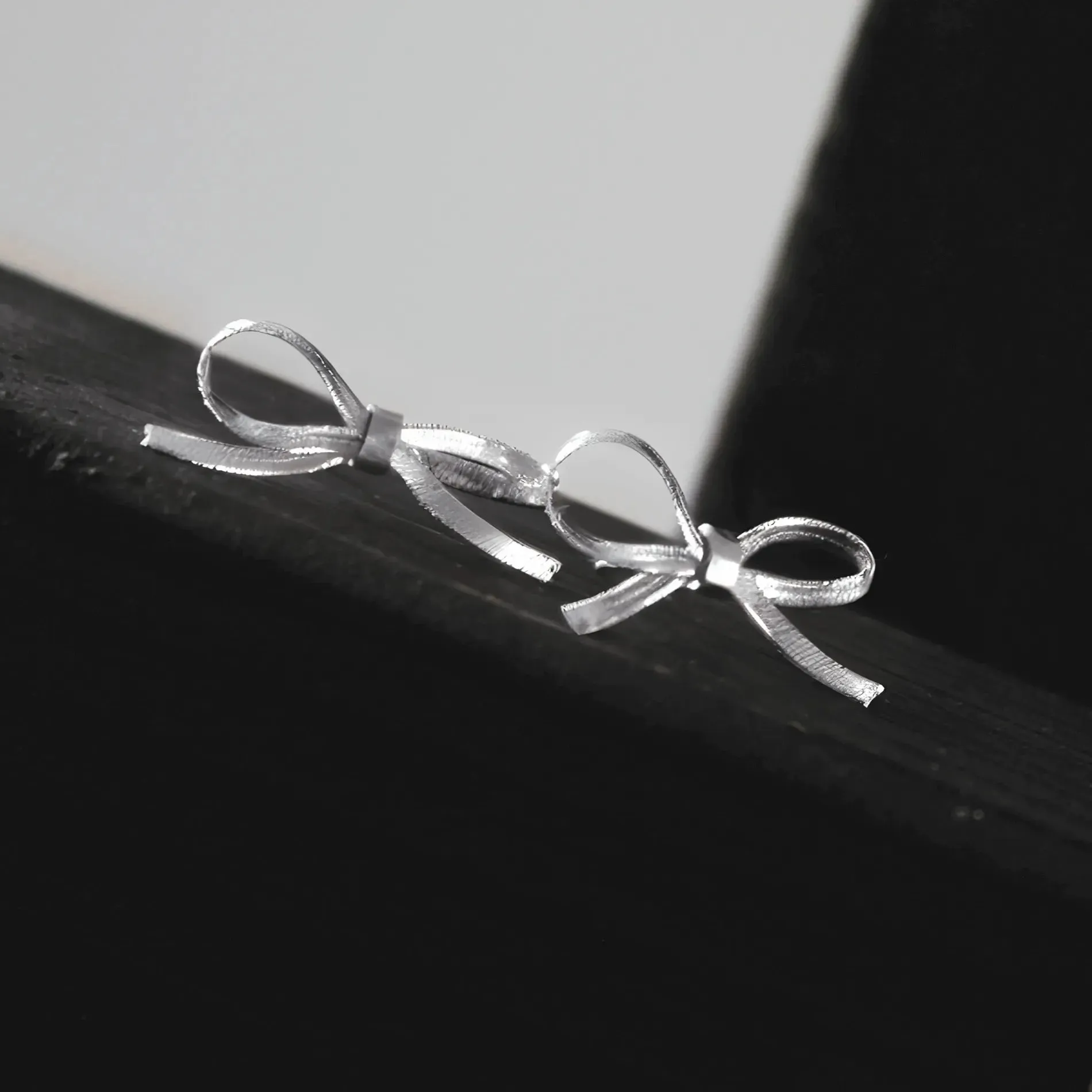 Passion Waterproof Bow Earring Silver Plating